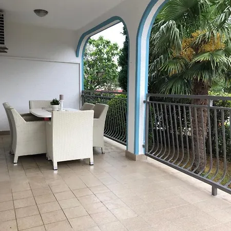 Guest house Nebo Vantacici